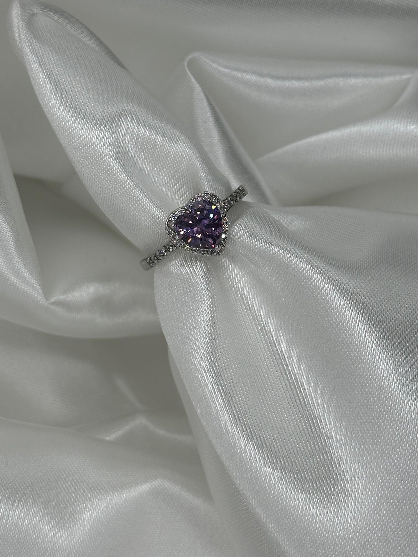 Anello Taglio Cuore Pietra Blu