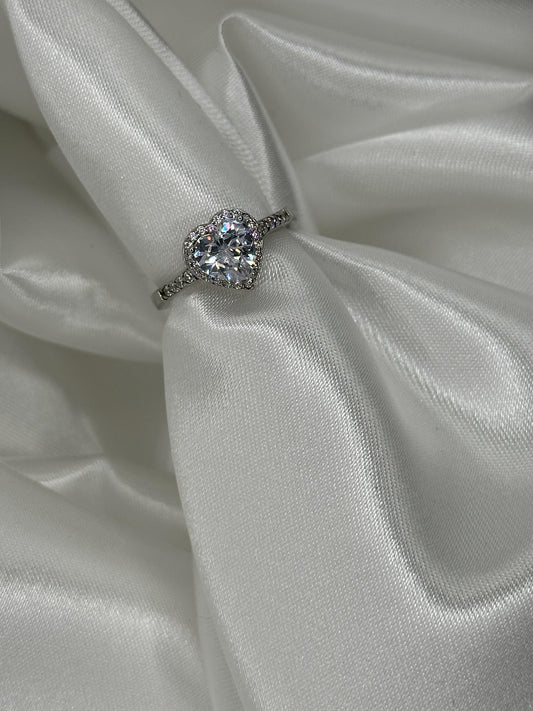 Anello Taglio Cuore Pietra Acquamarina